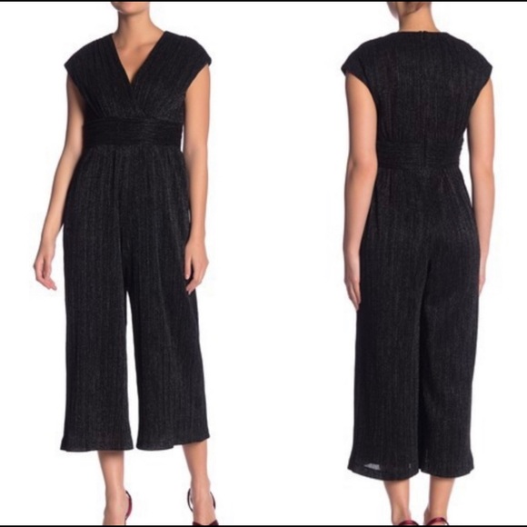 Black Shimmer V-neck Cap Sleeve Jumpsuit. - Picture 1 of 5